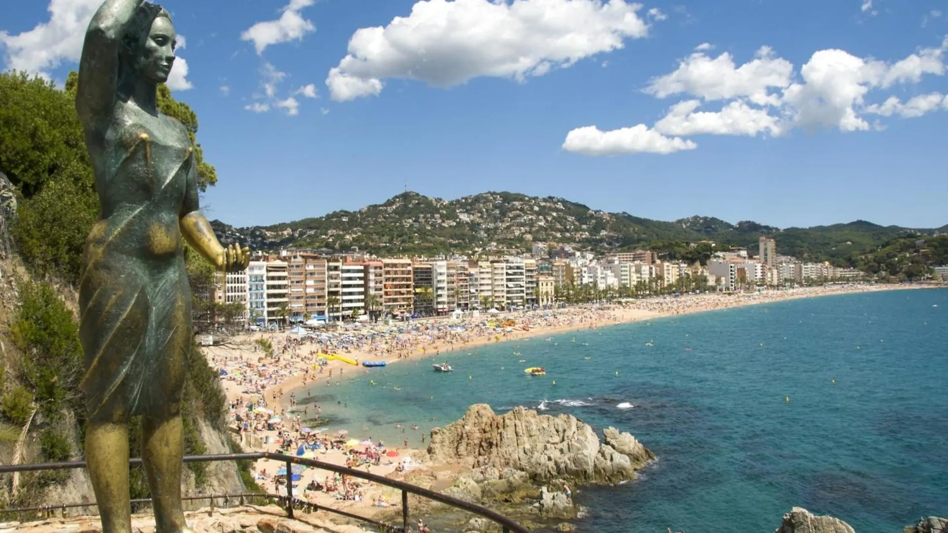شقة Vivalidays Alicia - Fenals - Lloret De يوريت دي مار