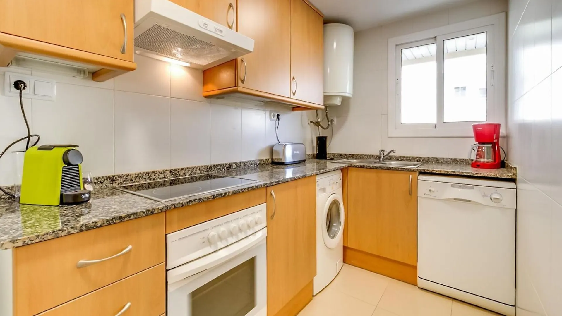 Vivalidays Alicia - Fenals - Lloret De يوريت دي مار إسبانيا